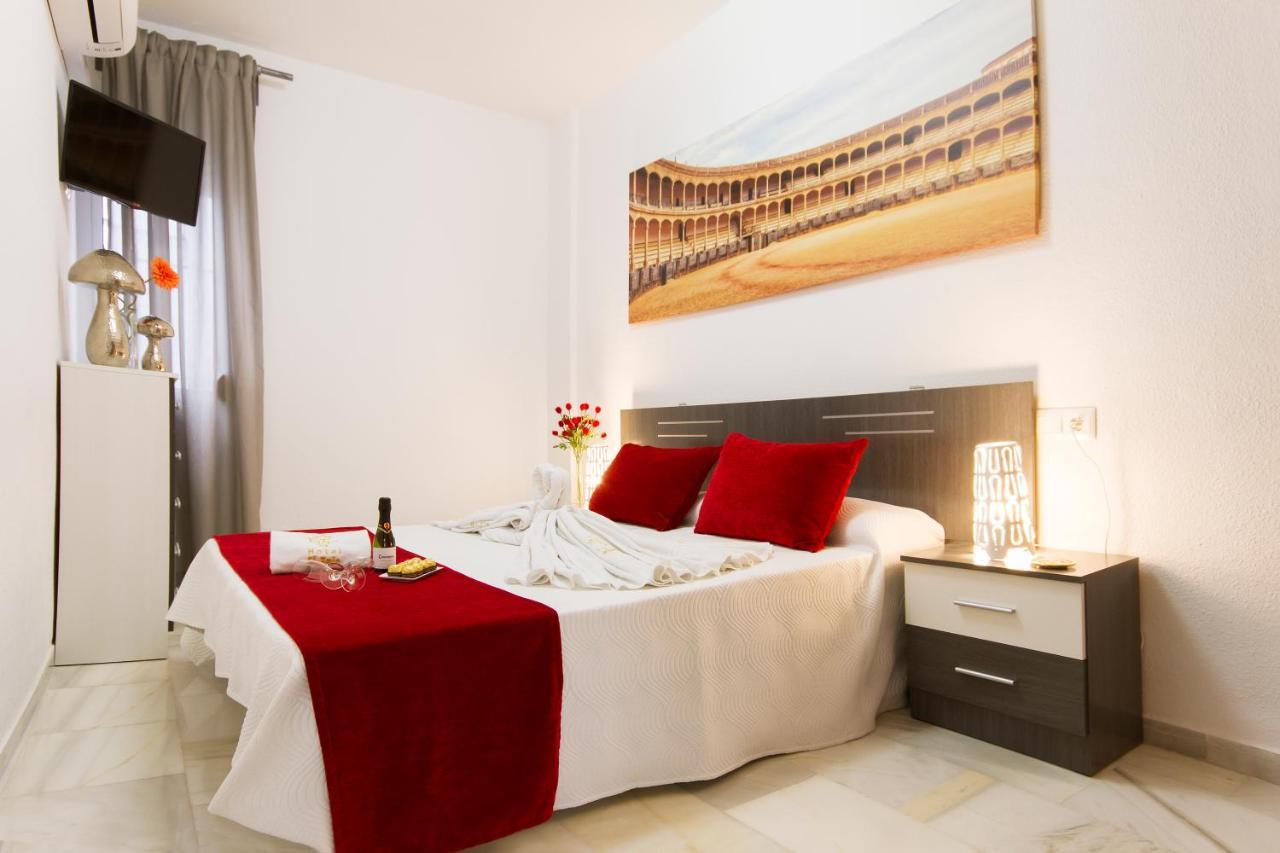Apartamentos El Tajo&SPA Ronda Exterior foto